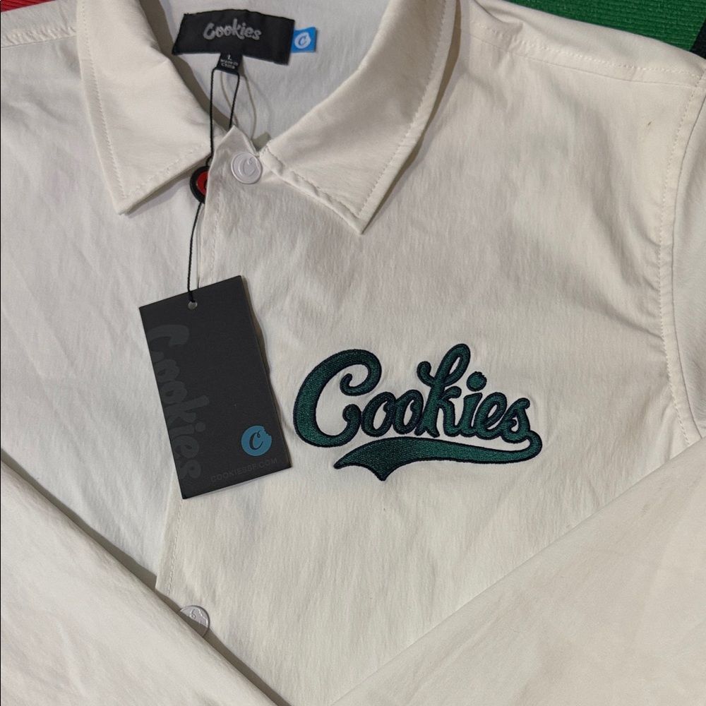 Cookies Men’s Lightweight White Coach Jacket with Cookies Logo - Picture 3 of 16